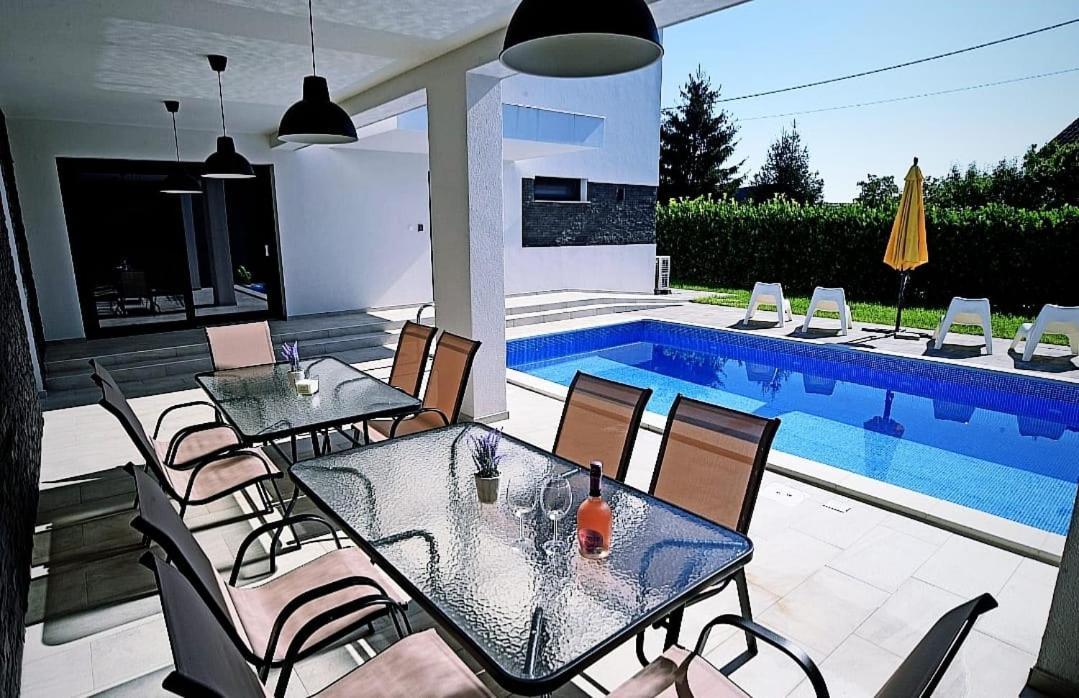 Villa Kuca Za Odmor Deda Pepo